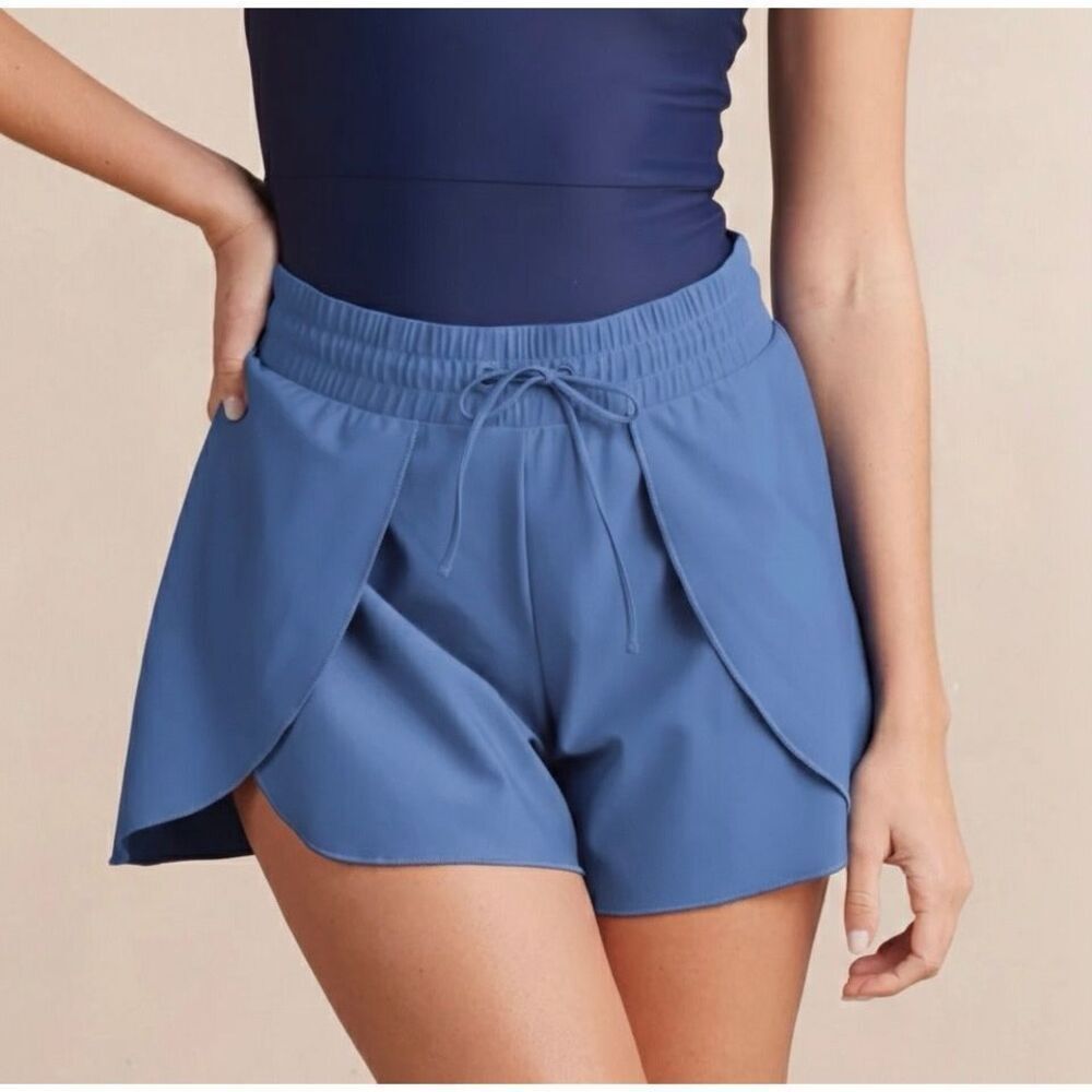 Summersalt Swim Shorts The Sea To Shore Blue size Medium